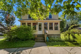 119 S Manning St, Hillsdale, MI 49242 - Photo 3