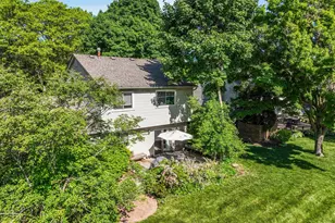 21934 Shadybrook Dr, Novi, MI 48375 - Photo 35