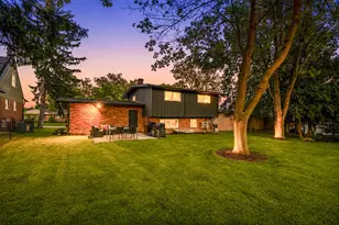2740 Manchester Rd, Ann Arbor, MI 48104 - Photo 13