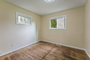 1398 Hunter Ave, Ypsilanti, MI 48198 - Photo 17