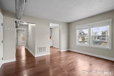 930 Wealthy Street SE #Unit D, Grand Rapids, MI 49506 - Photo 3