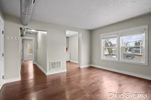930 Wealthy St SE, Grand Rapids, MI 49506 - Photo 3