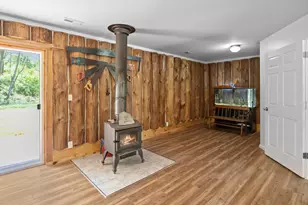 2538 S Van Wagoner Ave, Hesperia, MI 49421 - Photo 9