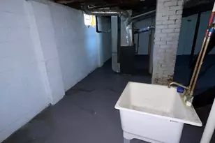 8294 Rosemont Ave, Detroit, MI 48228 - Photo 17