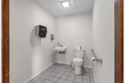 510 N Bronson Avenue, Big Rapids, MI 49307 - Photo 7