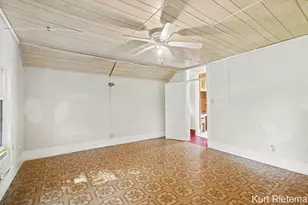 220 Hamilton Ave, Bangor, MI 49013 - Photo 17