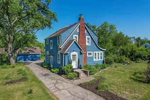 2861 Crystal Dr, Ann Arbor, MI 48108 - Photo 3