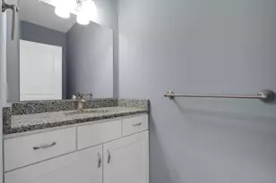 48484 Jefferson Ave, New Baltimore, MI 48047 - Photo 17