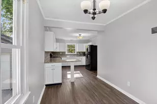 868 Woodbine Blvd, Jackson, MI 49203 - Photo 11