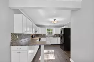 868 Woodbine Blvd, Jackson, MI 49203 - Photo 17