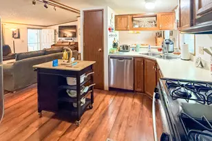 121 Elm Ct, Muskegon, MI 49445 - Photo 5