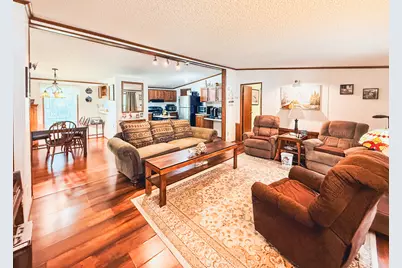 121 Elm Court, Muskegon, MI 49445 - Photo 9