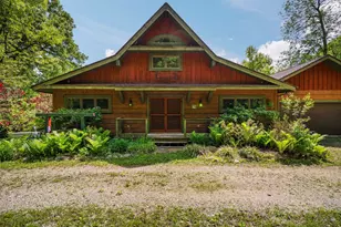 210 Spring Lake Dr, Chelsea, MI 48118 - Photo 3