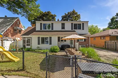 1853 Leonard Street NW, Grand Rapids, MI 49504 - Photo 33