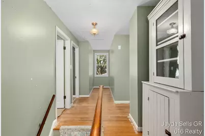 1853 Leonard Street NW, Grand Rapids, MI 49504 - Photo 17