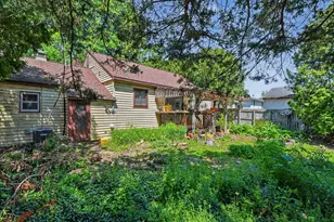 532 Clayton Ave NW, Grand Rapids, MI 49534 - Photo 13