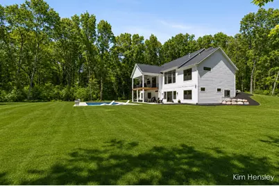 8571 Young Avenue NE, Rockford, MI 49341 - Photo 35