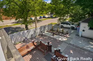 1100 Dallas Ave SE, Grand Rapids, MI 49507 - Photo 25