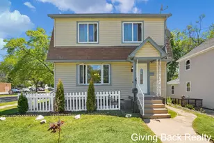 1100 Dallas Ave SE, Grand Rapids, MI 49507 - Photo 3
