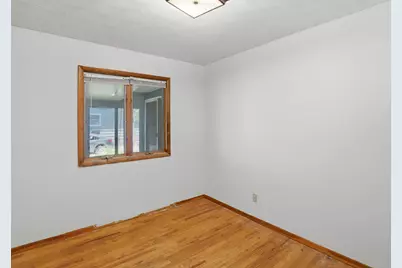 102 S Wendell Avenue, Hartford, MI 49057 - Photo 15