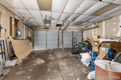 230 Creekview Drive, Battle Creek, MI 49037 - Photo 23