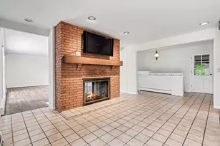 3086 Springbrook Dr, Kalamazoo, MI 49004 - Photo 13