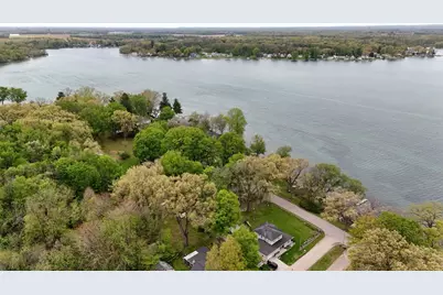 20160 Parkway Avenue, Three Rivers, MI 49093 - Photo 3