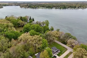 20160 Parkway Ave, Three Rivers, MI 49093 - Photo 3