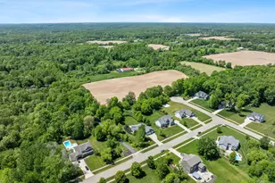 9579 Arrowcrest Dr NE, Rockford, MI 49341 - Photo 9