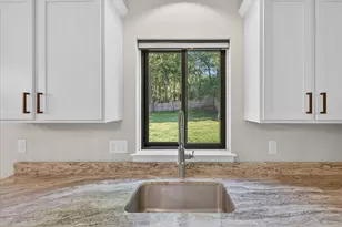707 Nelson St, Brighton, MI 48116 - Photo 17