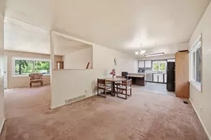 8700 King Rd, Spring Arbor, MI 49283 - Photo 13