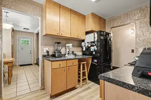 5324 Bryn Mawr Pl, Muskegon, MI 49442 - Photo 9