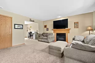 6527 Sussex St, Portage, MI 49024 - Photo 13