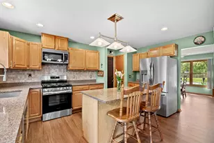 6527 Sussex St, Portage, MI 49024 - Photo 5