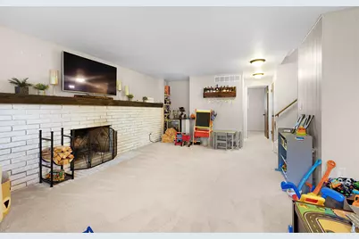 43875 Leeann Lane, Canton, MI 48187 - Photo 31