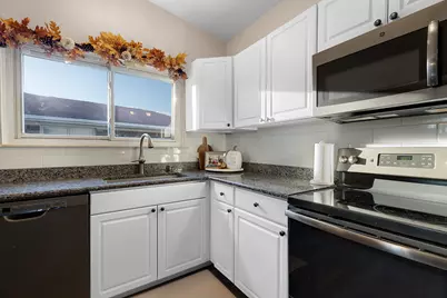 43875 Leeann Lane, Canton, MI 48187 - Photo 19