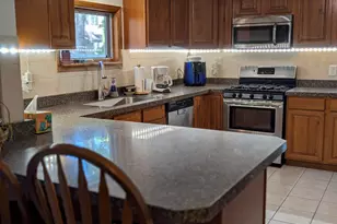 246 Birch Dr, Muskegon, MI 49445 - Photo 15