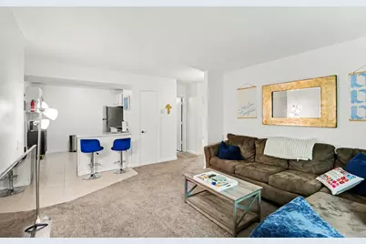756 W Kilgore Road #205, Kalamazoo, MI 49008 - Photo 3