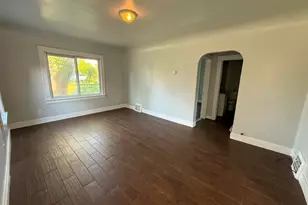 26 Edna Ave, Pontiac, MI 48341 - Photo 5
