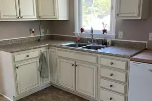 3819 Pontiac Ave, Kalamazoo, MI 49006 - Photo 9