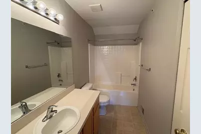 16874 Farmington Road, Livonia, MI 48154 - Photo 25
