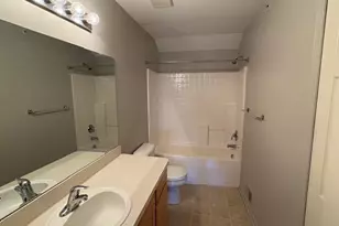 16874 Farmington Rd, Livonia, MI 48154 - Photo 25