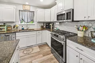 3432 Sagecrest Dr, Hudsonville, MI 49426 - Photo 5