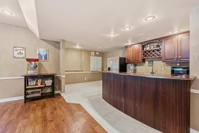 1722 W Kilgore Road, Kalamazoo, MI 49008 - Photo 43
