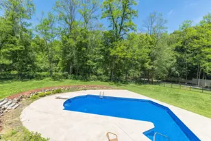 1722 W Kilgore Rd, Kalamazoo, MI 49008 - Photo 49