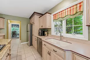 1722 W Kilgore Rd, Kalamazoo, MI 49008 - Photo 13