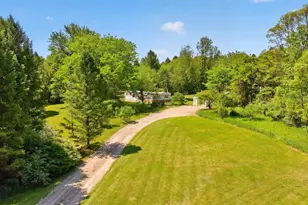 7868 Dixon Rd, Jackson, MI 49201 - Photo 15