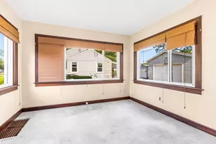 1533 W Highland Blvd, Battle Creek, MI 49015 - Photo 5