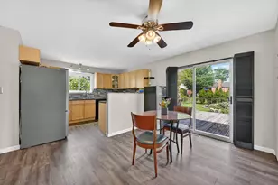 38560 Mason St, Livonia, MI 48154 - Photo 17
