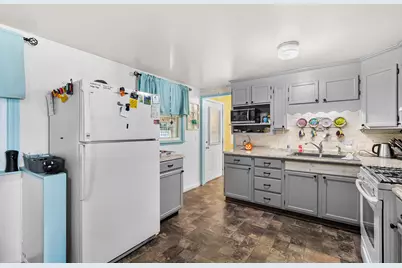 2975 W W Avenue, Schoolcraft, MI 49087 - Photo 9
